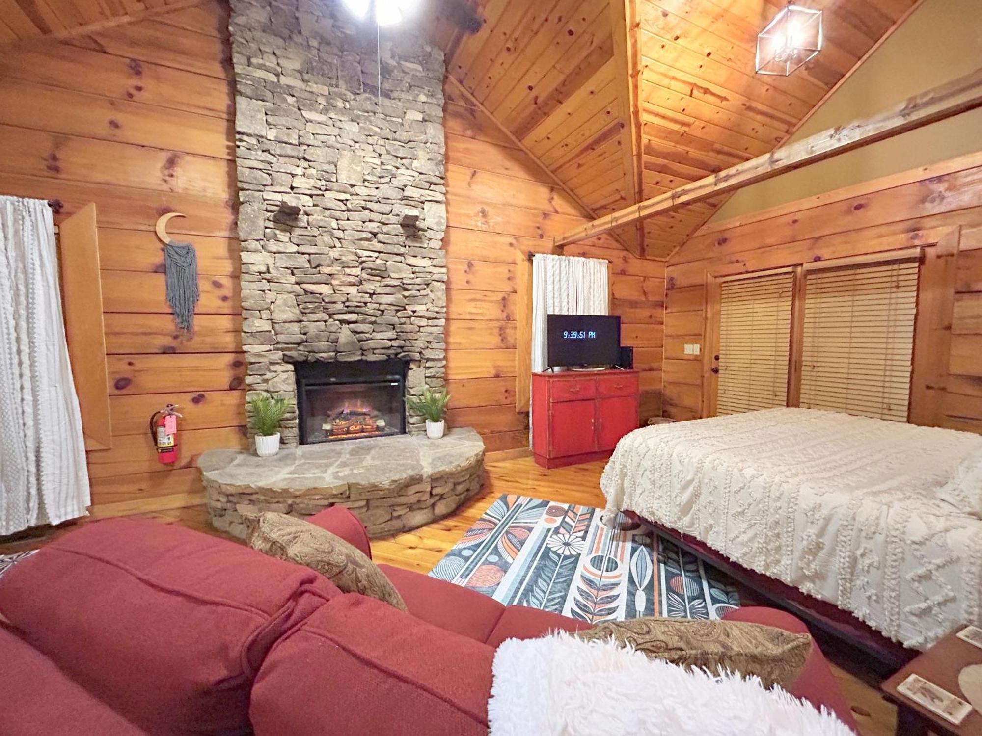 Honeymoon Hideaway Villa Gatlinburg Buitenkant foto