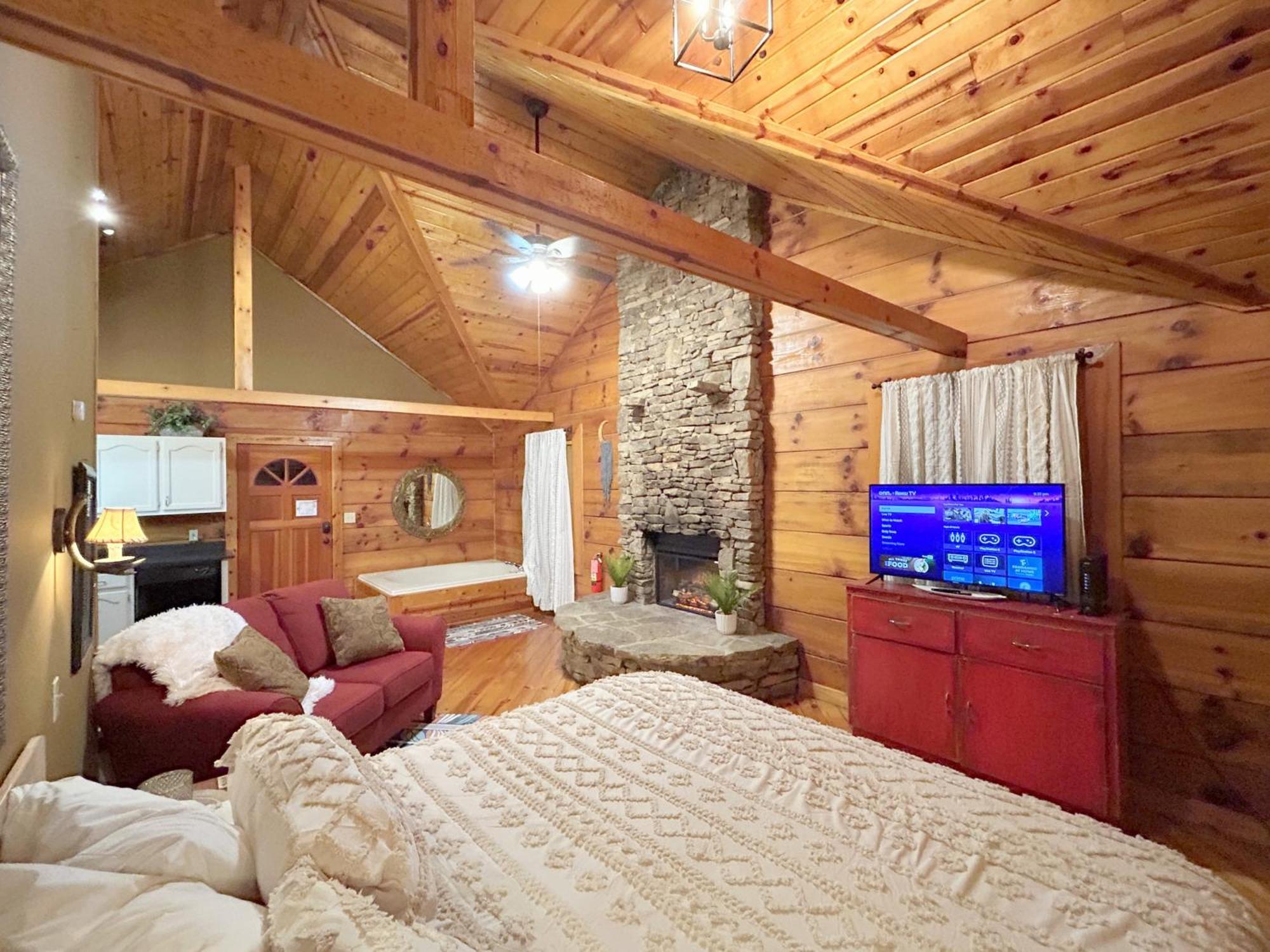 Honeymoon Hideaway Villa Gatlinburg Buitenkant foto